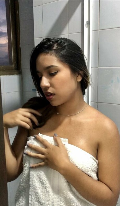 juliarocavip beautiful actress photos