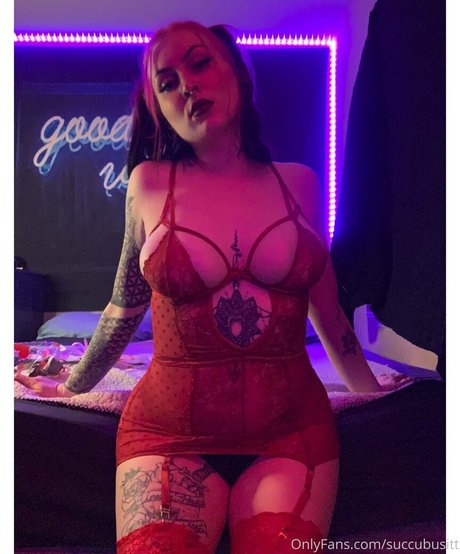 succubusitt star hot img