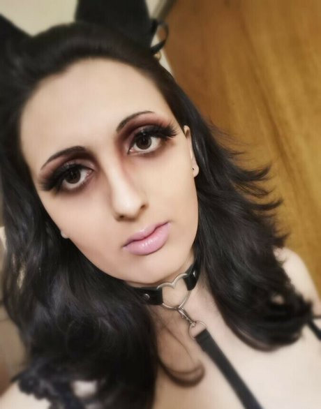 Alyssa1X model high quality img