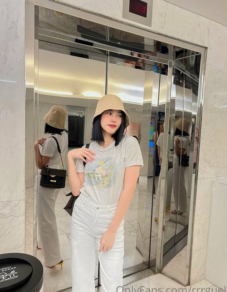 ragisan perfect pornstar gallery