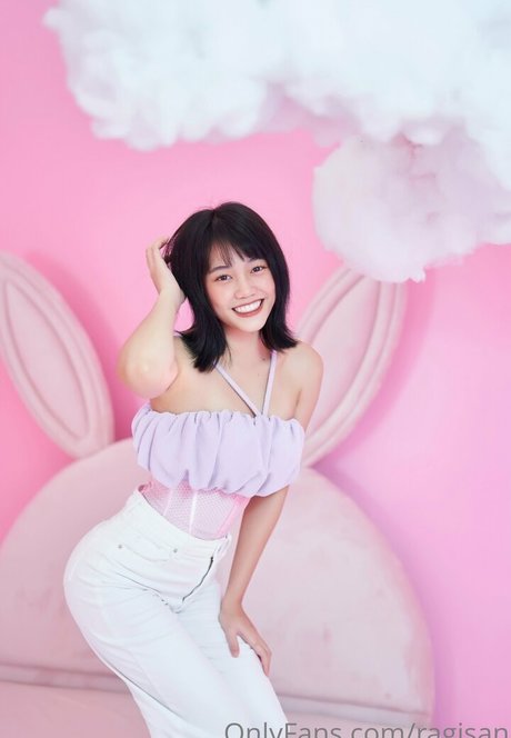 ragisan pornstar nude img