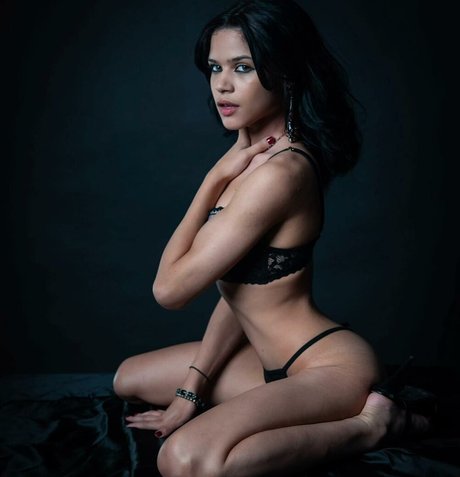 scarletsblade pornstar adult galleries