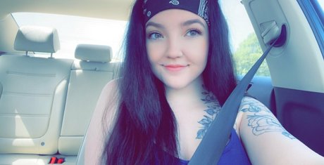 leahkahley beautiful star image