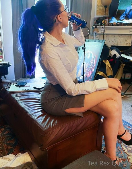 tearexqueen star erotic photos