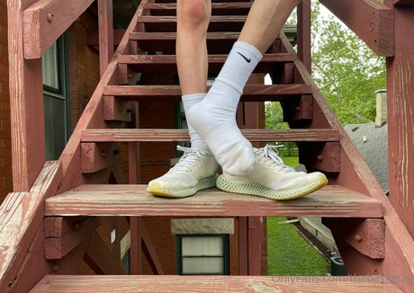 thebasilgray model top photos