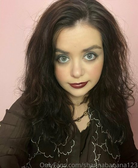 shannabanana123 pornographic model pictures