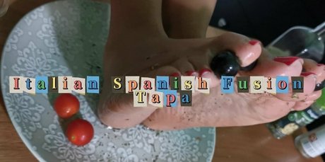 feetofmelanie star naked pic