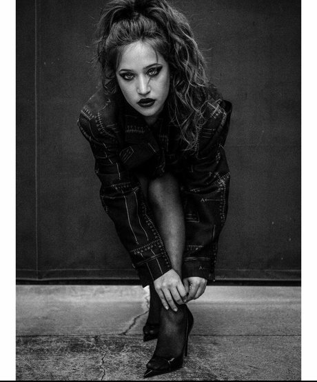 Gideon Adlon best pornstar pic