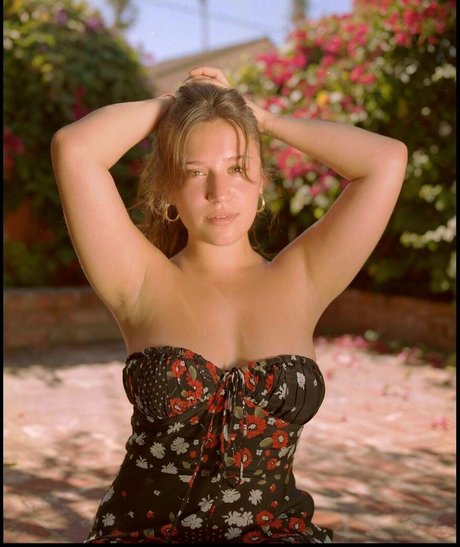 Gideon Adlon star xxx gallery