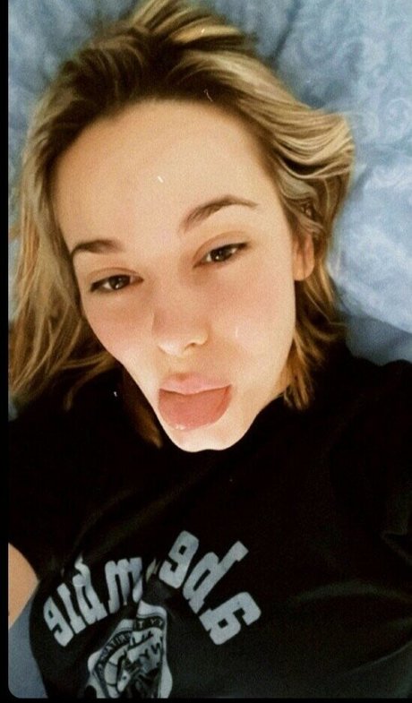 Elena Lagou sex actress photo