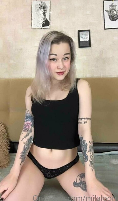 milaloon sexy pornstar photos