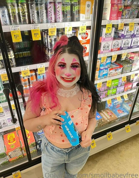 smollbabeyfree porn actress gallery