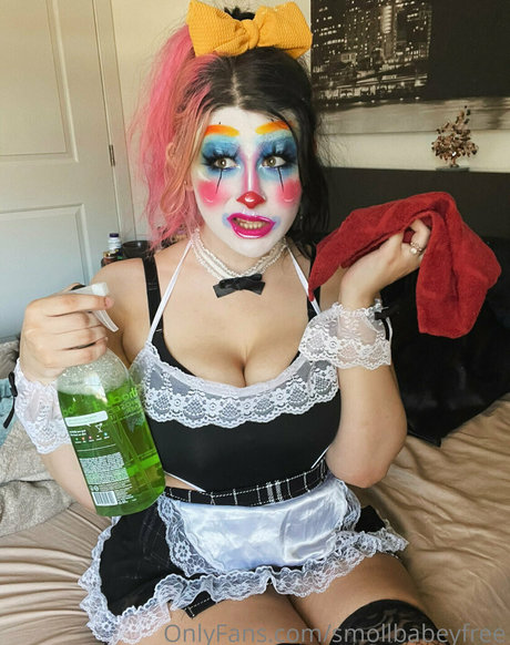 smollbabeyfree model photos