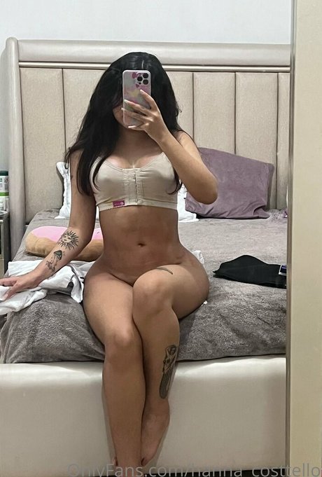 Hanna Costtello nudes actress image