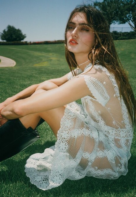 Lexi Bhardwaj model sexy pictures