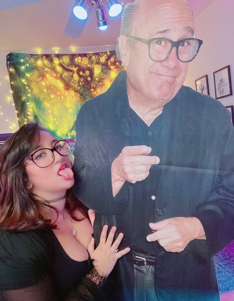 Nikki Geeks star nudes pictures