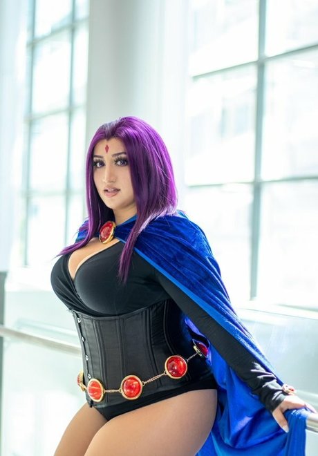 Nikki Geeks pornstar exclusive pics