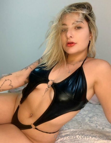 vic skye pornstar sexy photo