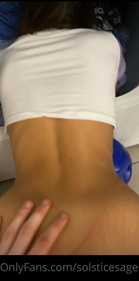 solsticesage naked star pictures