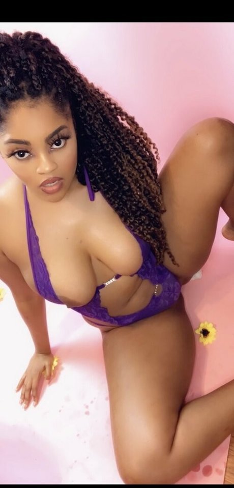 katheartwell model free images