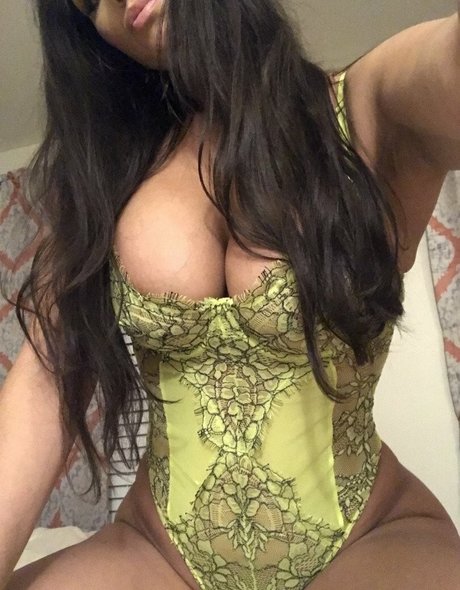 Nysa Moore pretty pornstar img