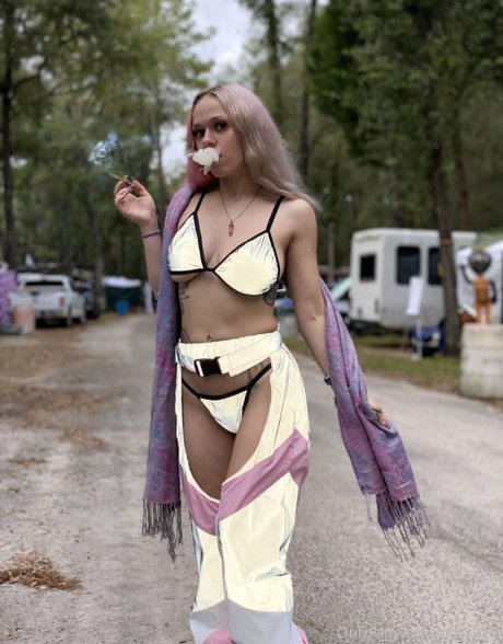 Nova Luxe hd star pictures