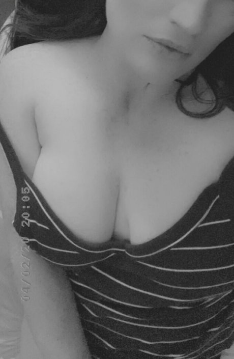 Rachierach429 pornstar free pictures