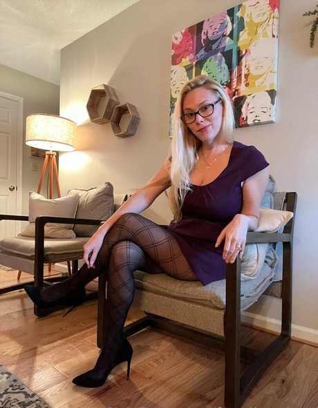 fayelinaplays pornstar nude gallery