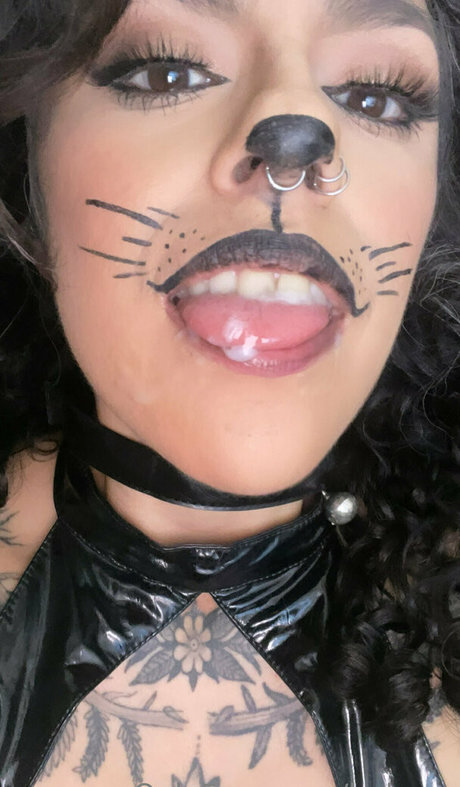 ladyz__ hd pornstar img