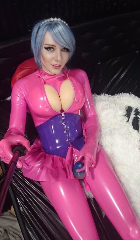 latexirime pornstar exclusive img
