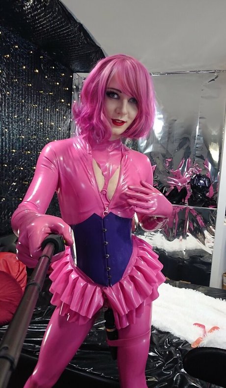 latexirime exclusive model image