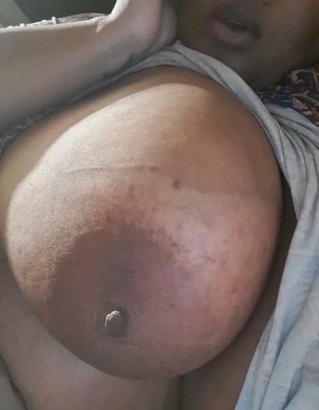 shaneii pretty pornstar photo