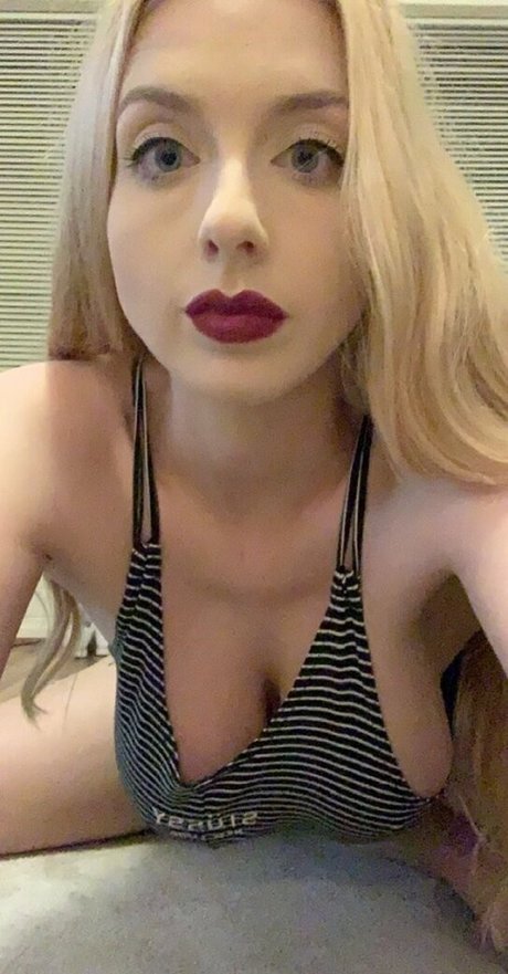 boobsandthings top actress galleries