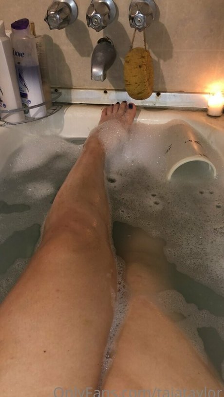 tajataylor pornstar nude pic