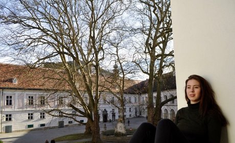 Bisous Chatons star pornographic photos