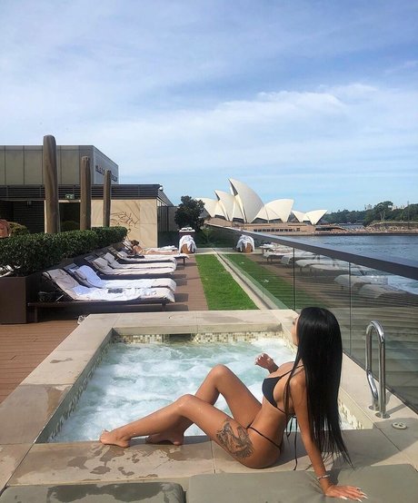 Stephanie Choi pornstar pretty archive