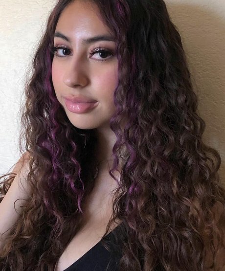 Sisterbryana model xxx pics