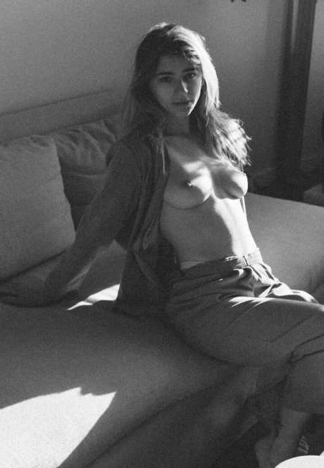 Lowkee Karlee star nice image