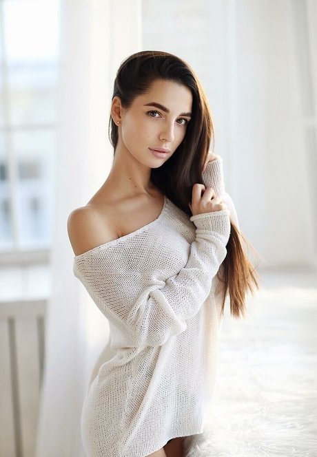 Shaginakate erotic star pictures