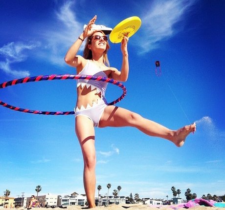 Vanessa Lengies naked pornstar pic