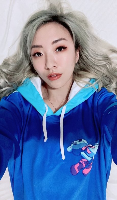 Stellewds hot model photo