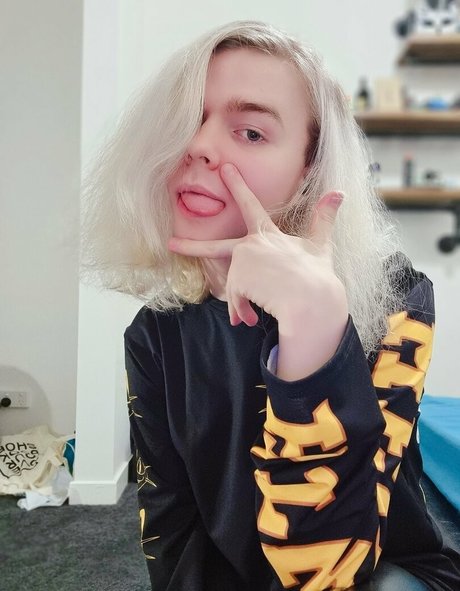 TipsyMinx pornstar beautiful archive