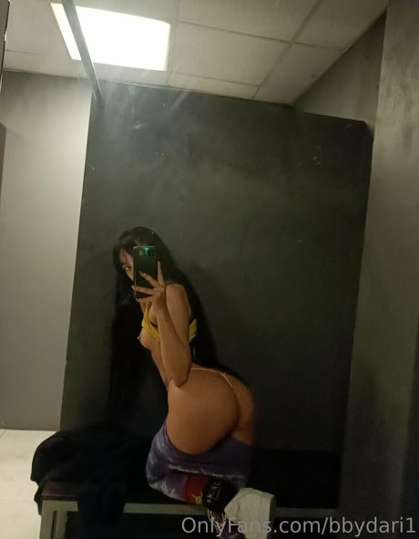 bbydari1 xxx model photo