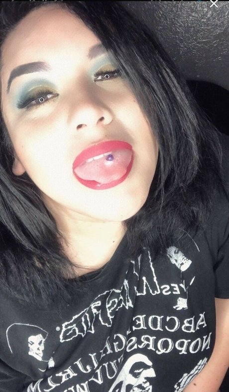 Xoxodolly pornstar beautiful pictures