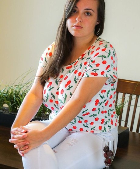 Stef Juicy sex model picture