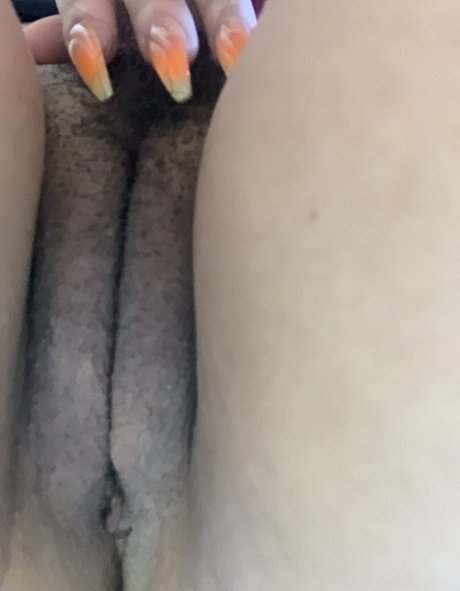 sofiamoonxxx naked pornstar pic