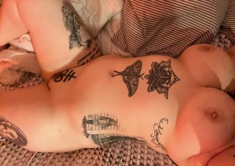 Satanslilslut6969 nude actress archive