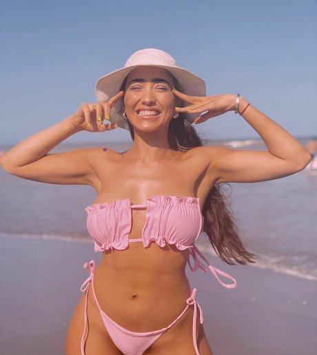 Julieta Bartolome model sexy picture