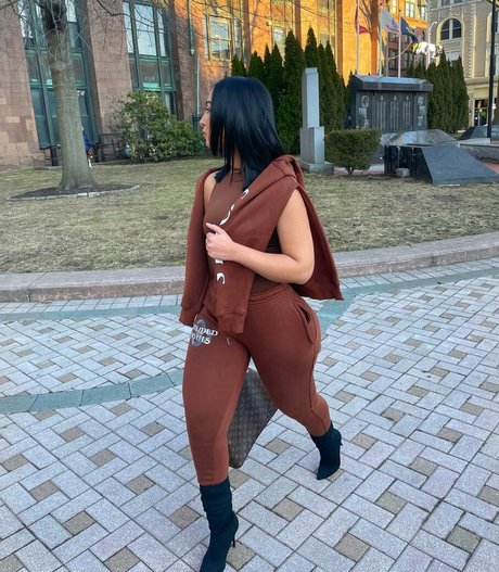 Omaima Benamre star hd img