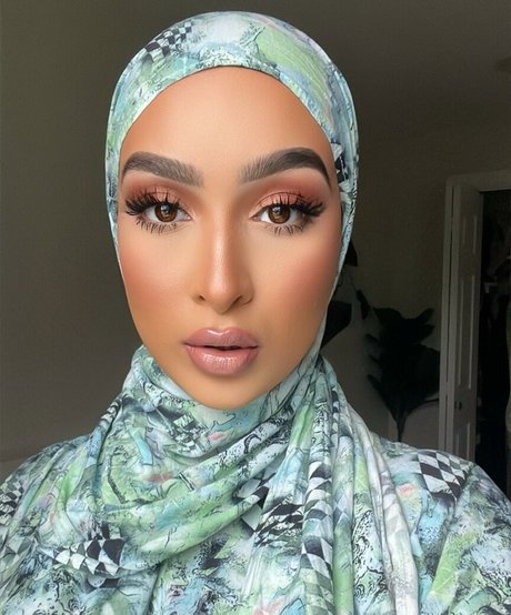 Omaima Benamre pornstar free image